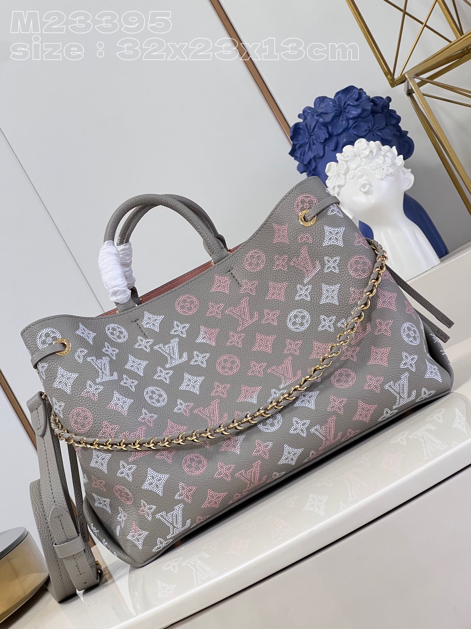 l**is V*t*n bella tote