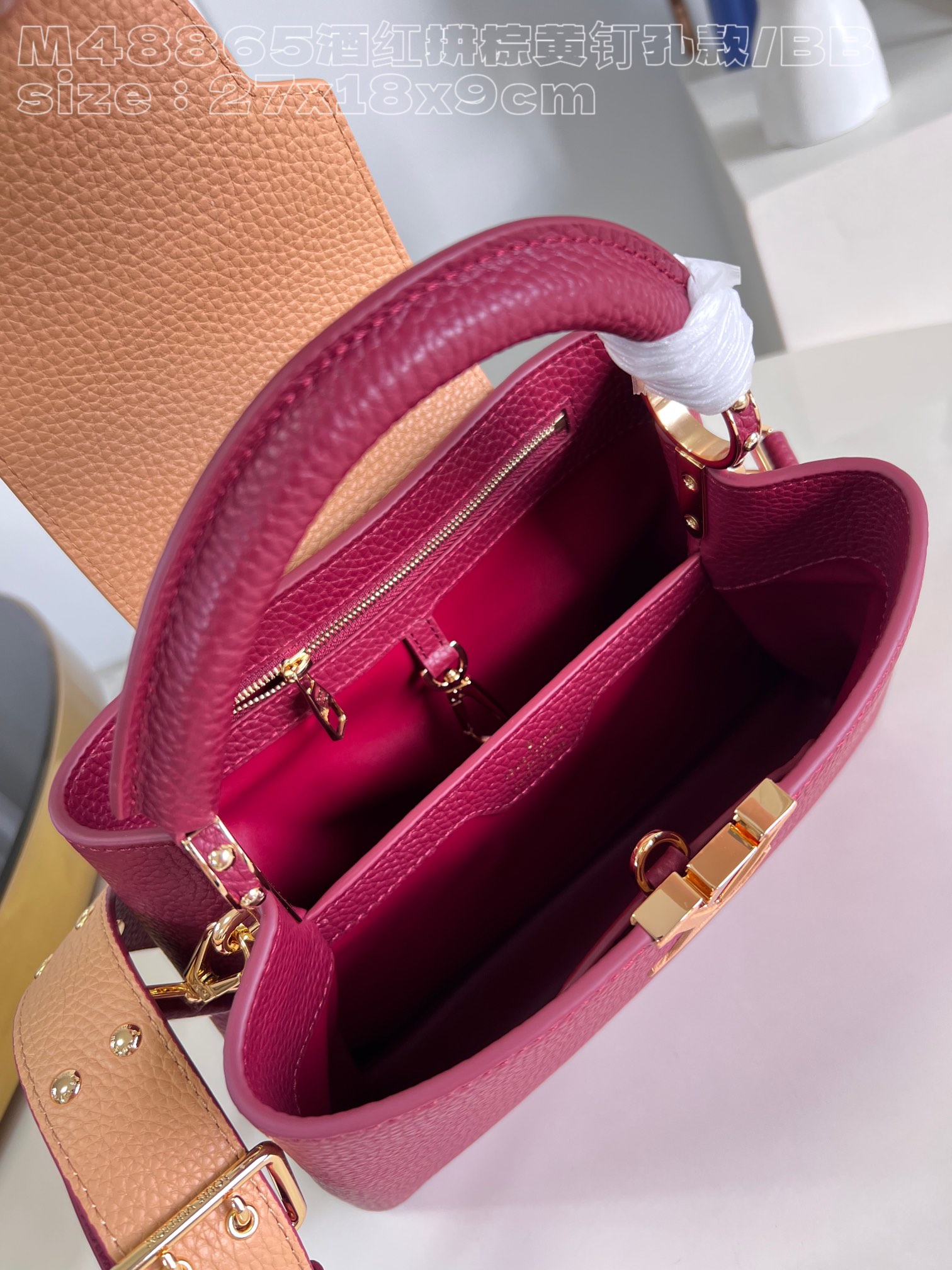 l**is V*t*n capucines bb handbag