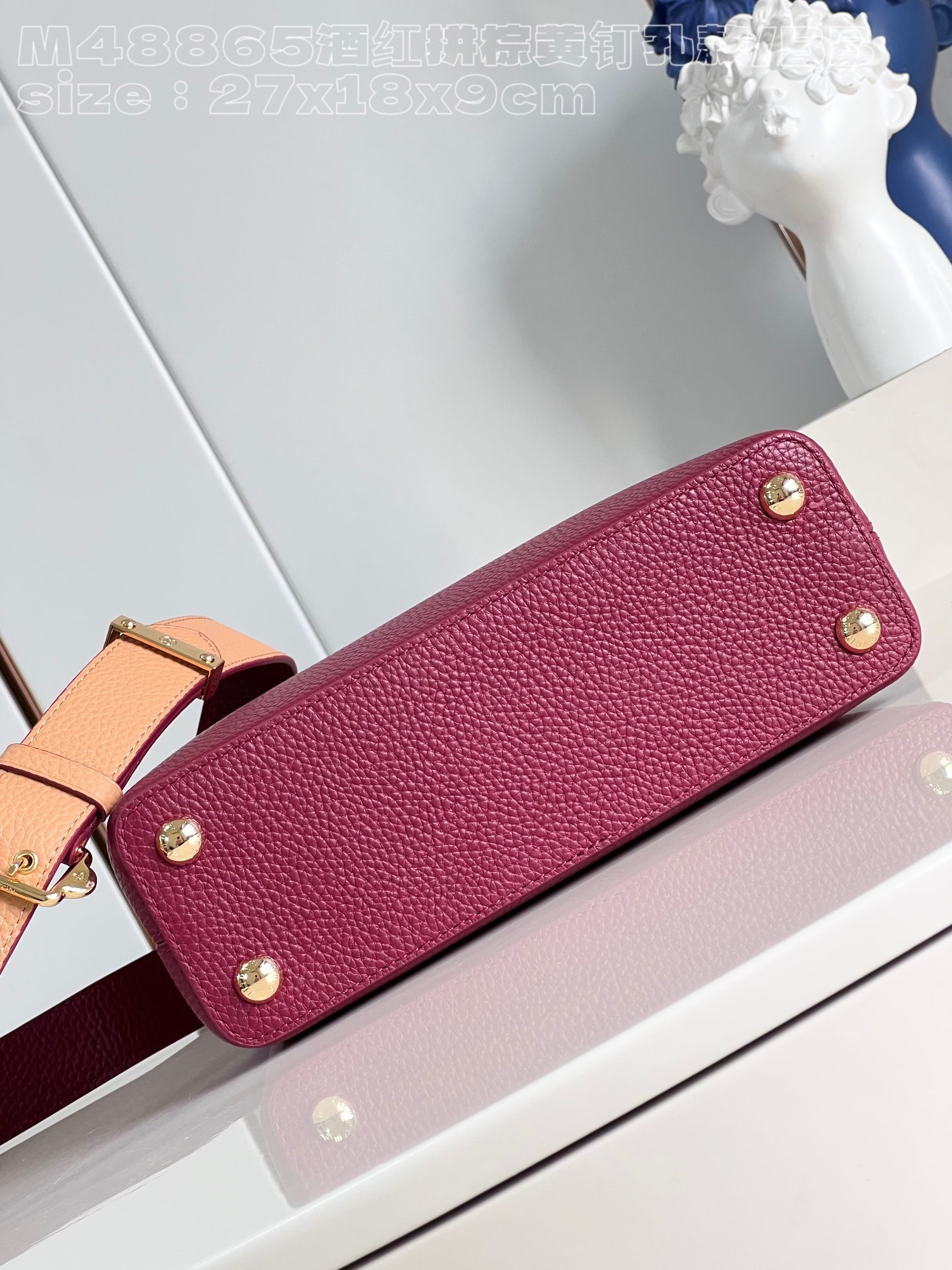 l**is V*t*n capucines bb handbag