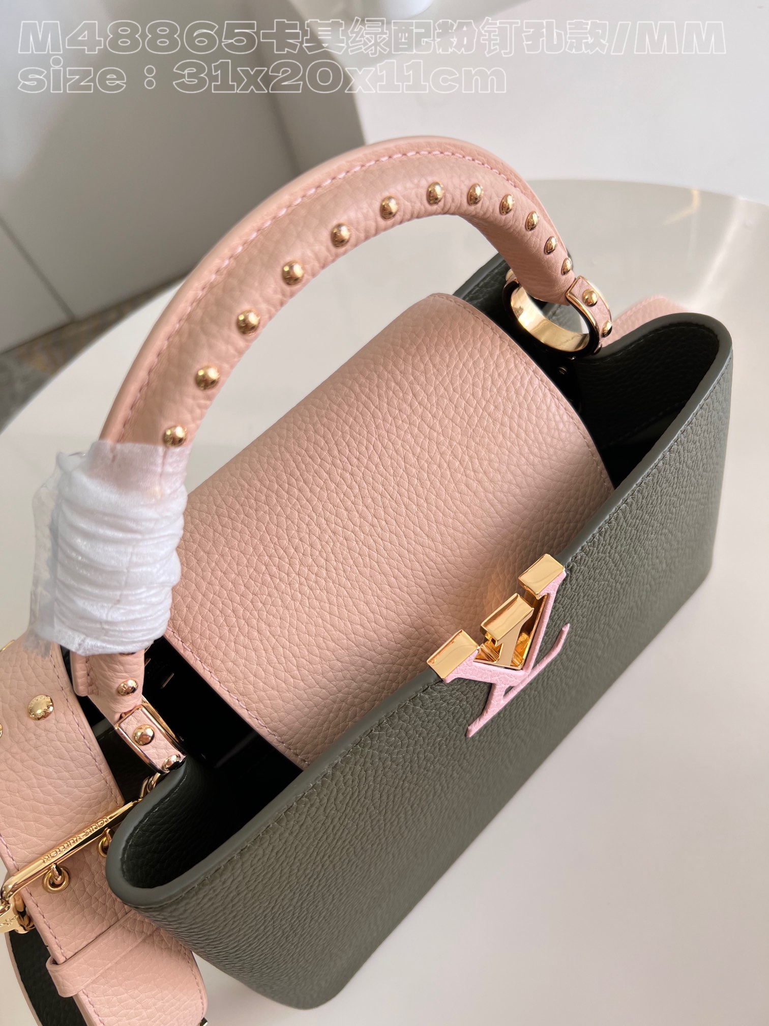 l**is V*t*n capucines mm handbag