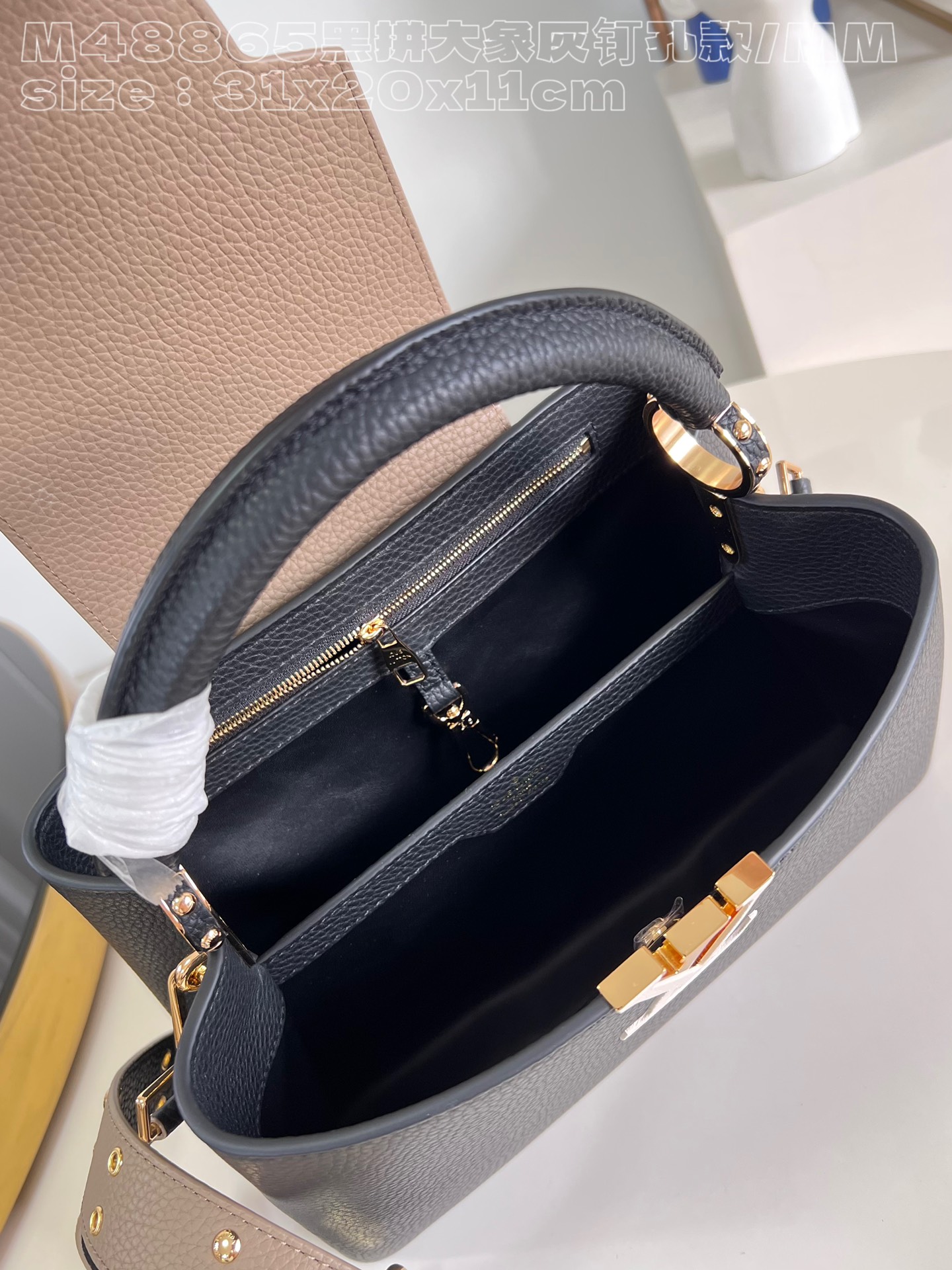 l**is V*t*n capucines mm handbag