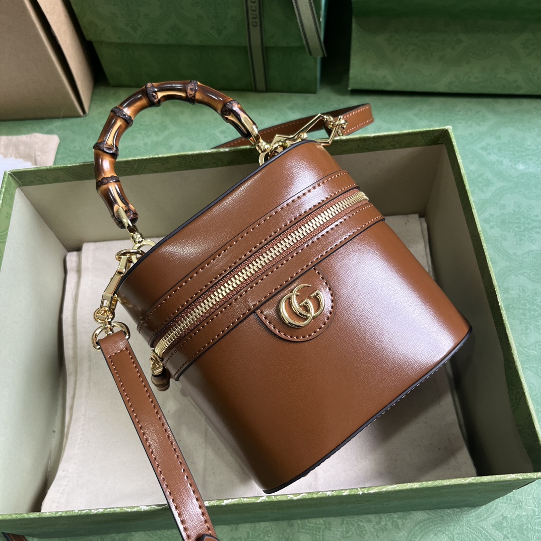 G*u*i mini bamboo shoulder bag