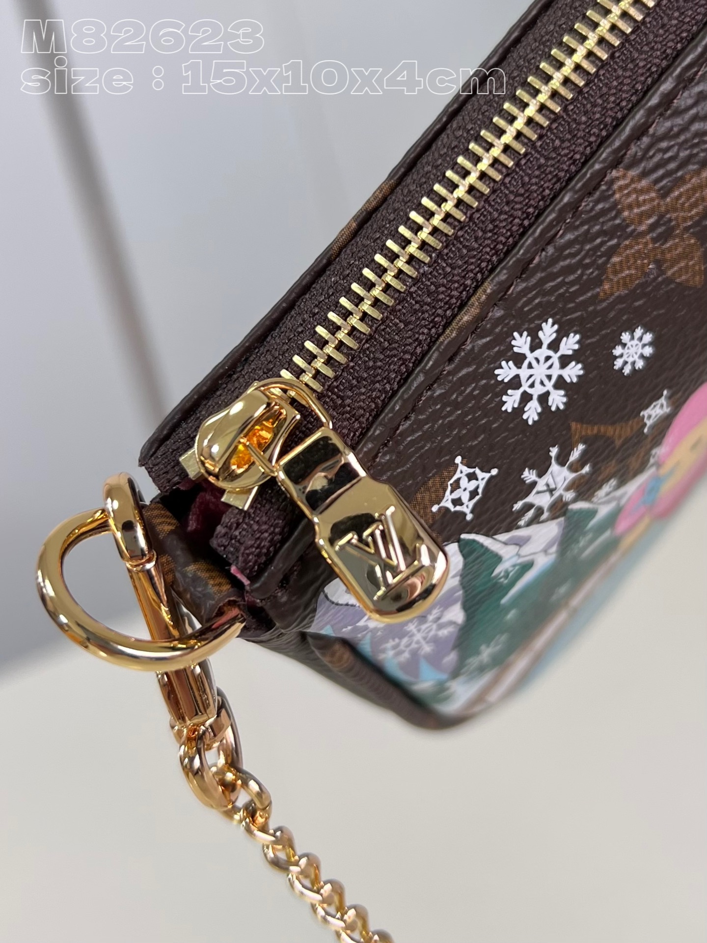 l**is V*t*n mini pochette accessoires