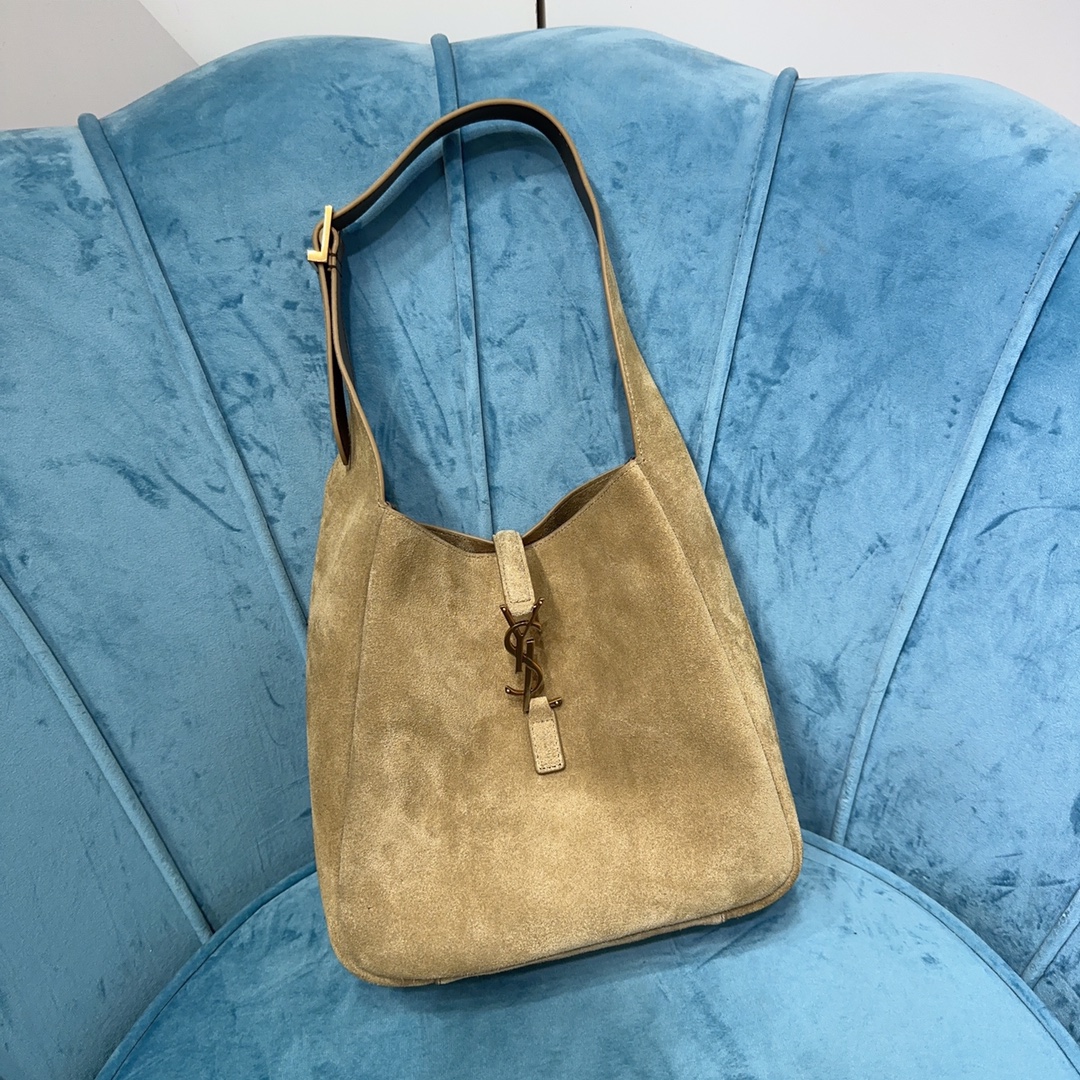 ysl le 5 À 7 S*pple small