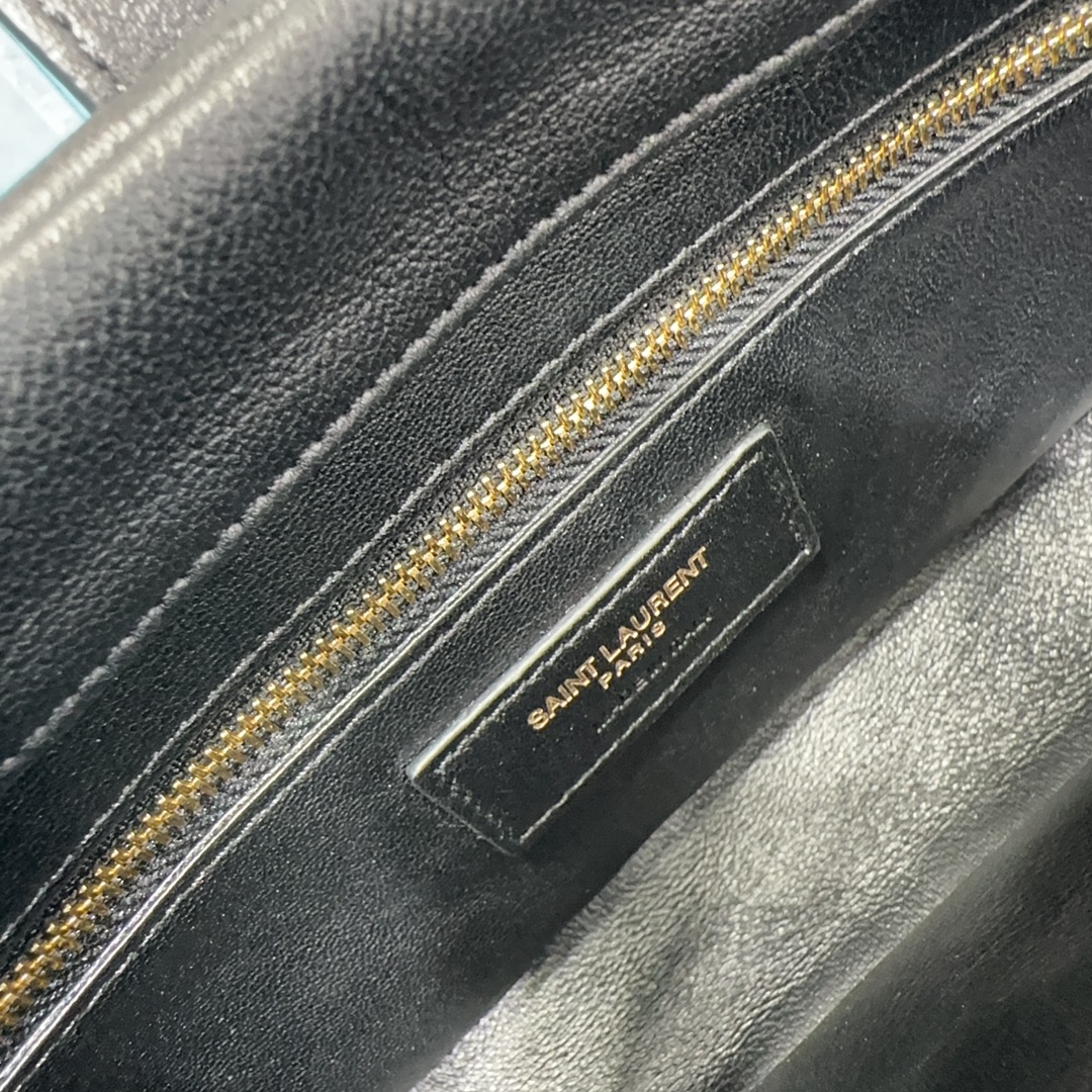 YSL LE 5 À 7 IN PADDED LAMBSKIN