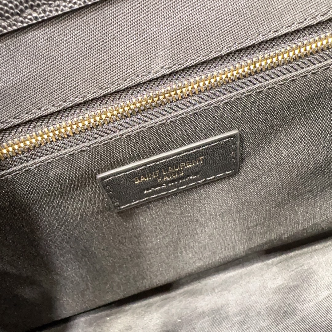 YSL  MONOGRAMME SAINT LAURENT