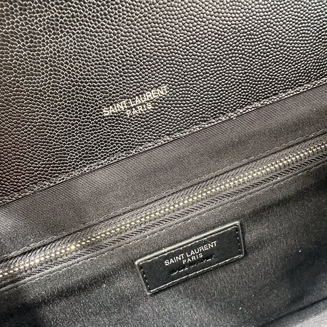 YSL  MONOGRAMME SAINT LAURENT