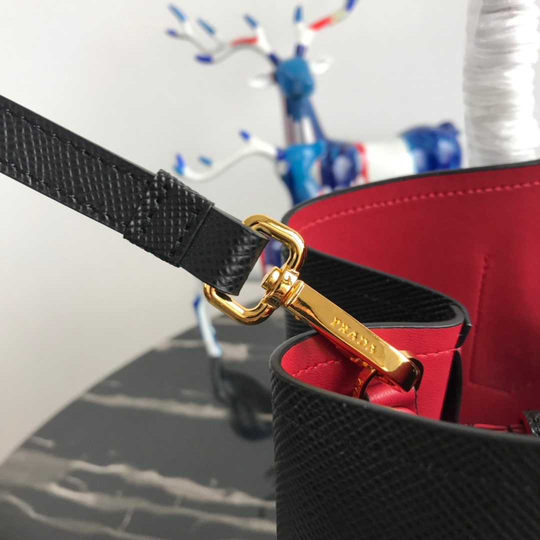Pra*a medium saffiano leather double Pra*a bag