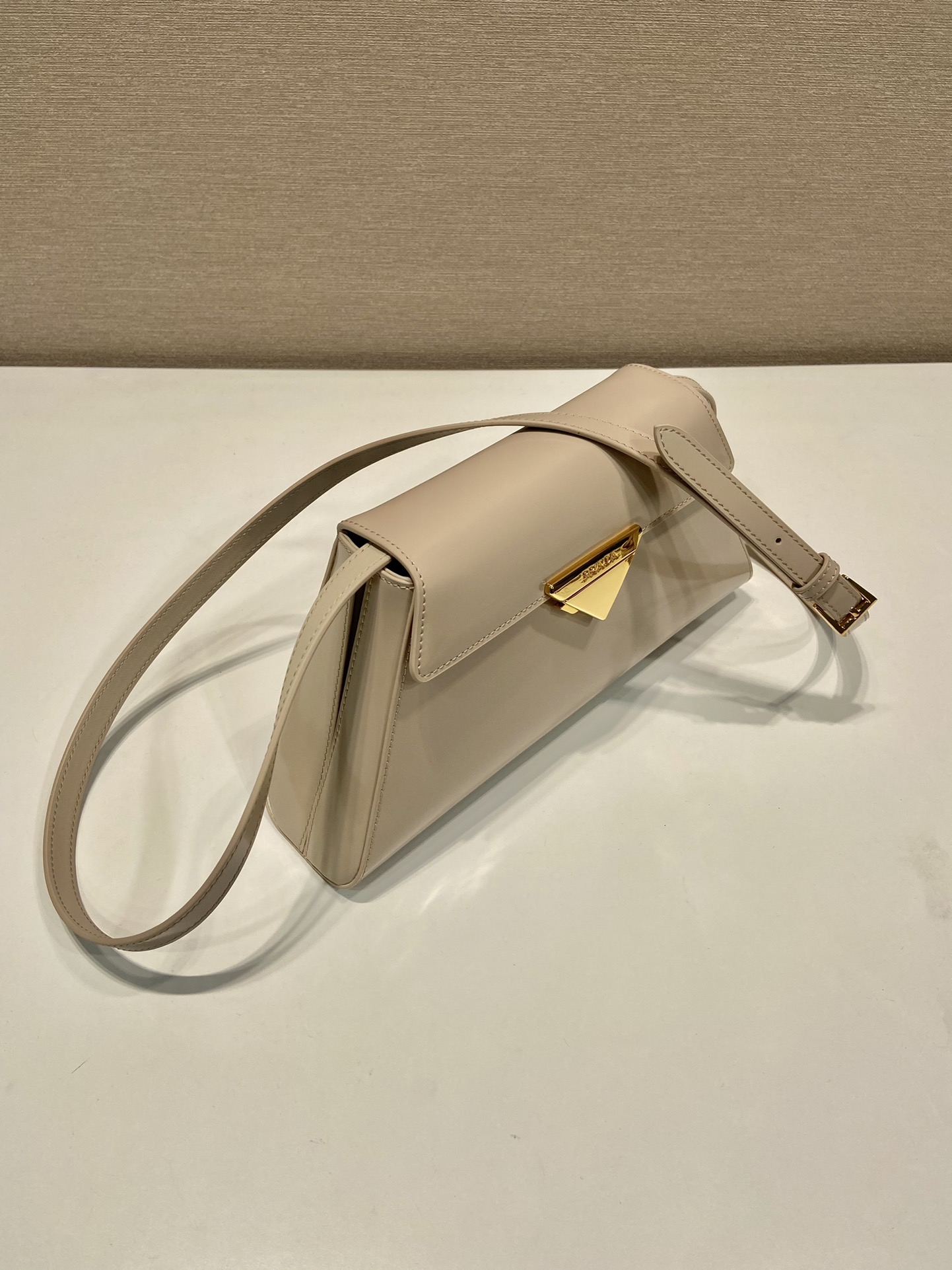 Pra*a medium brushed leather handbag