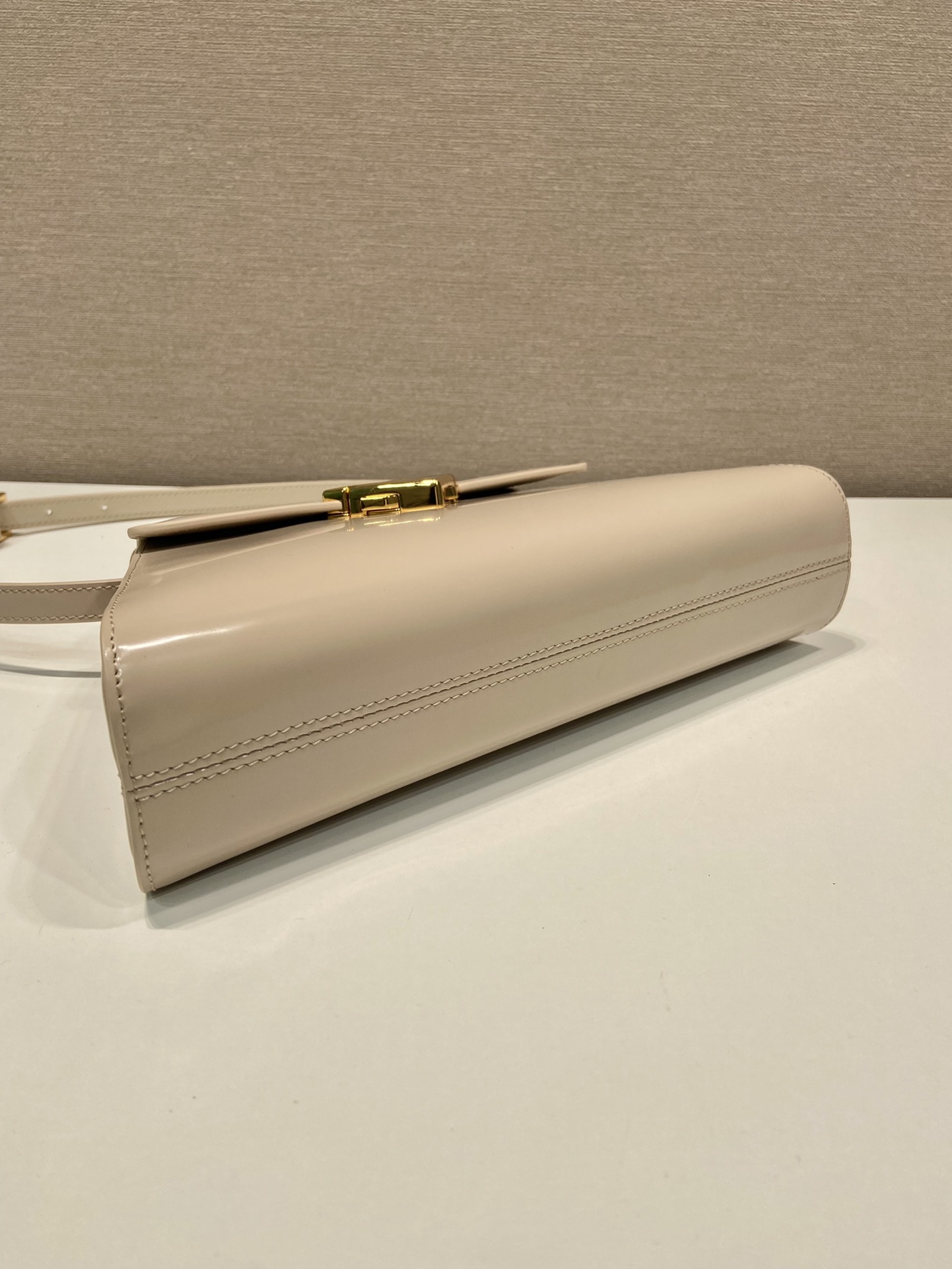 Pra*a medium brushed leather handbag