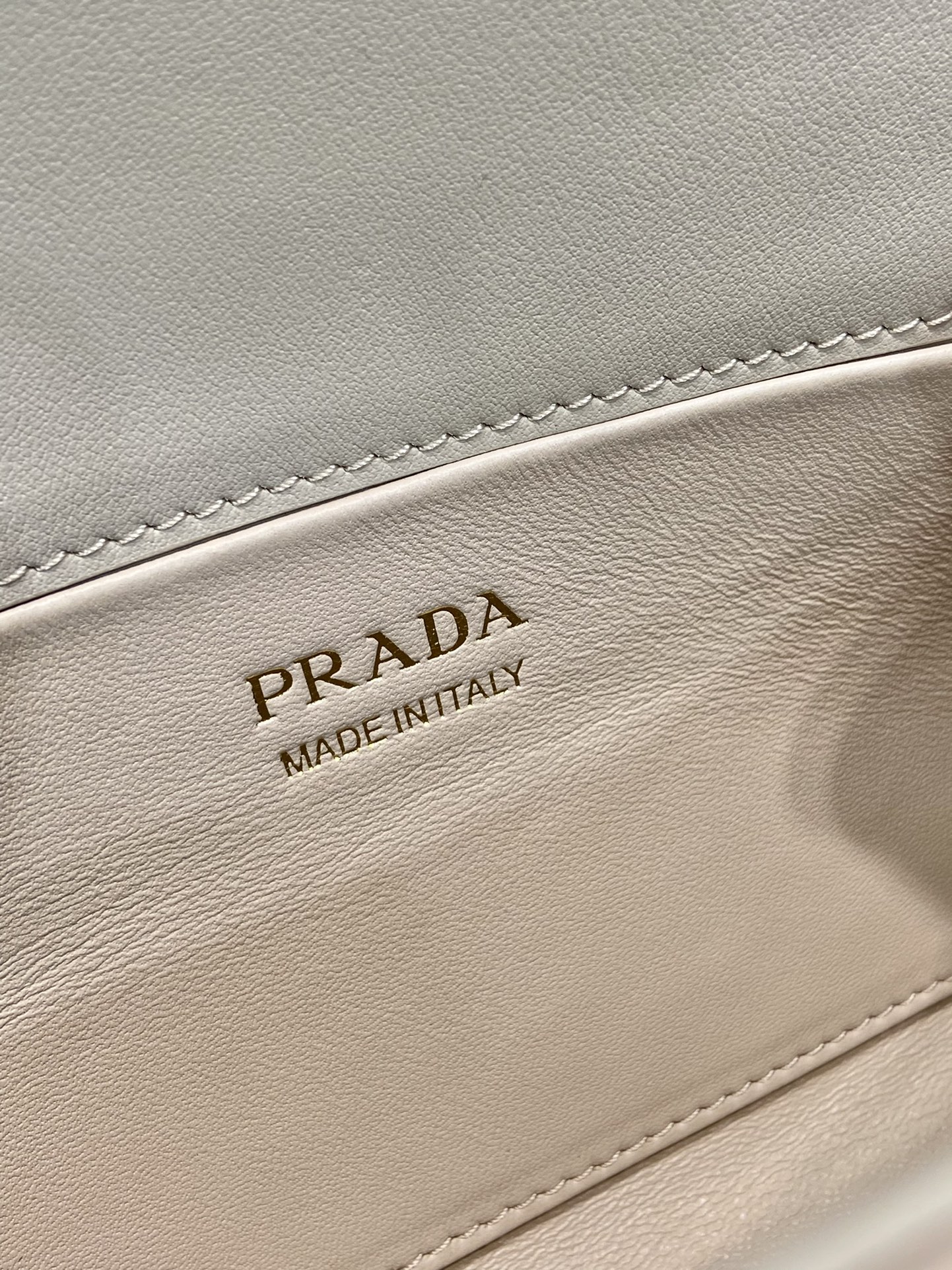 Pra*a medium brushed leather handbag