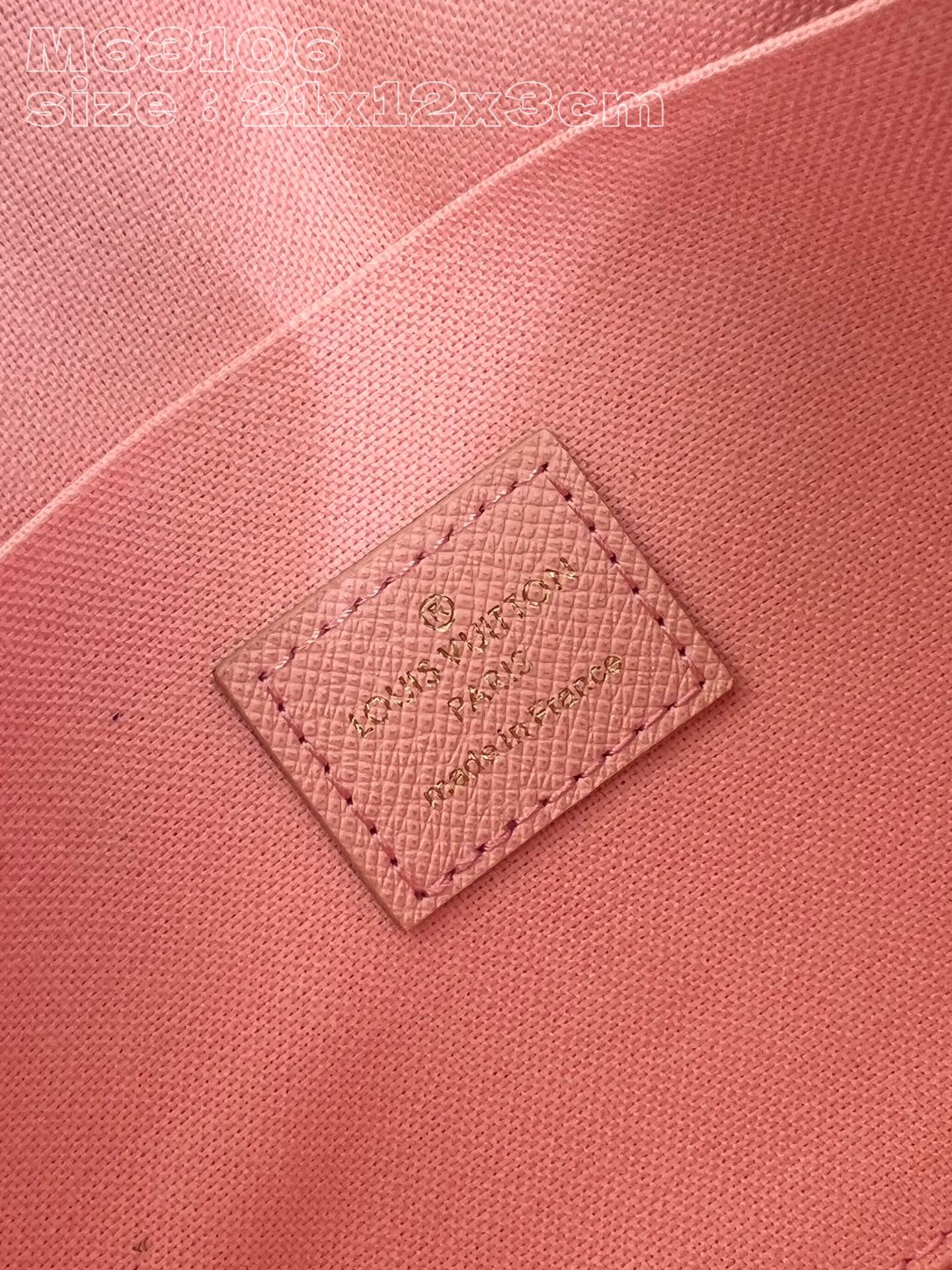l**is V*t*n pochette félicie