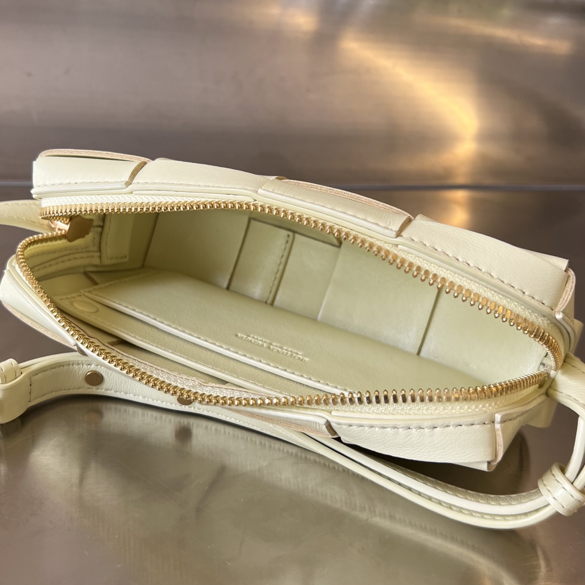 bo*te*ga Ve*ne*ta mini cassette cross-body bag