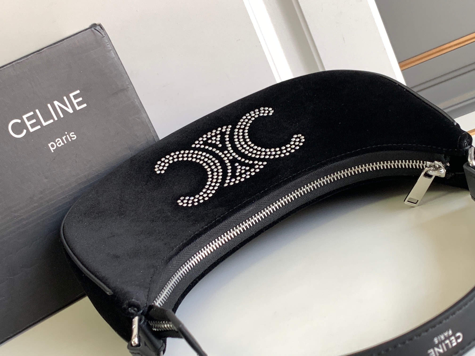Ce**e ava triomphe bag