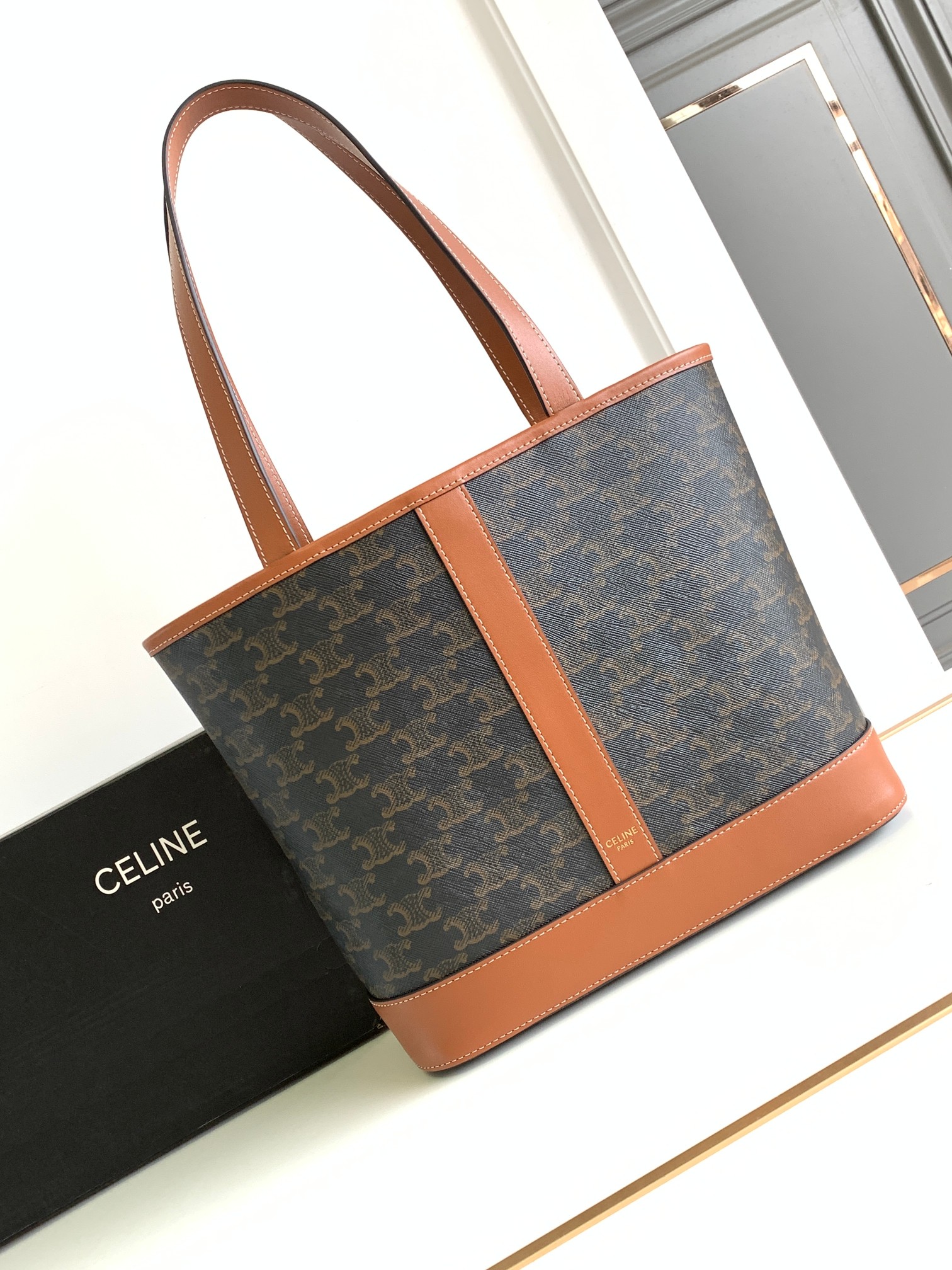 Ce**e small cabas in triomphe canvas and calfskin