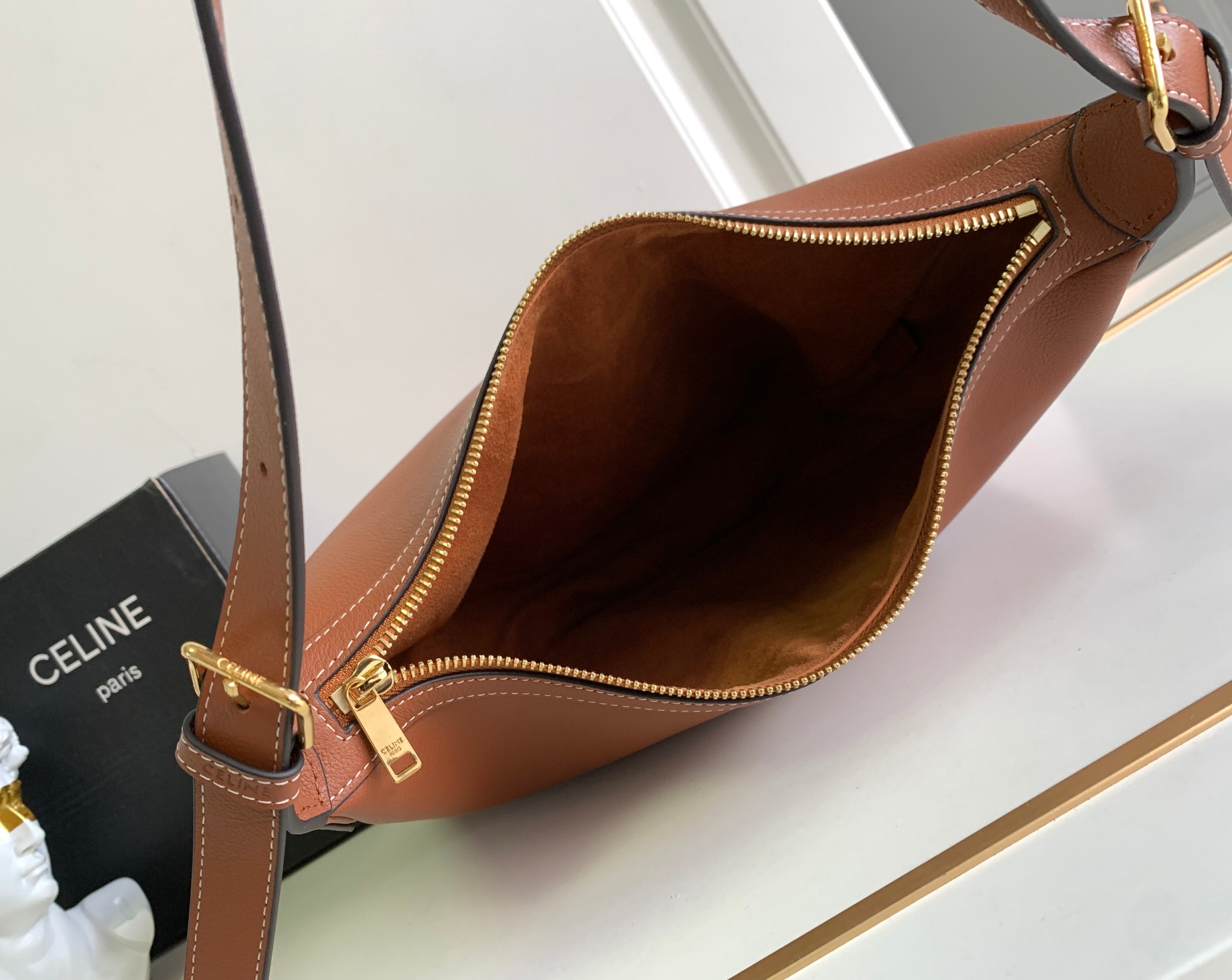 ce**e heloise bag in S*pple calfskin moon