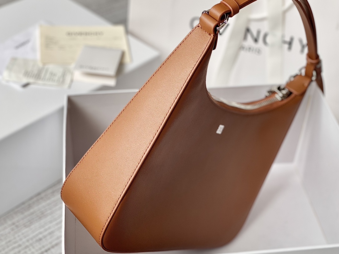 Givenchy Moon Cut Medium Bag