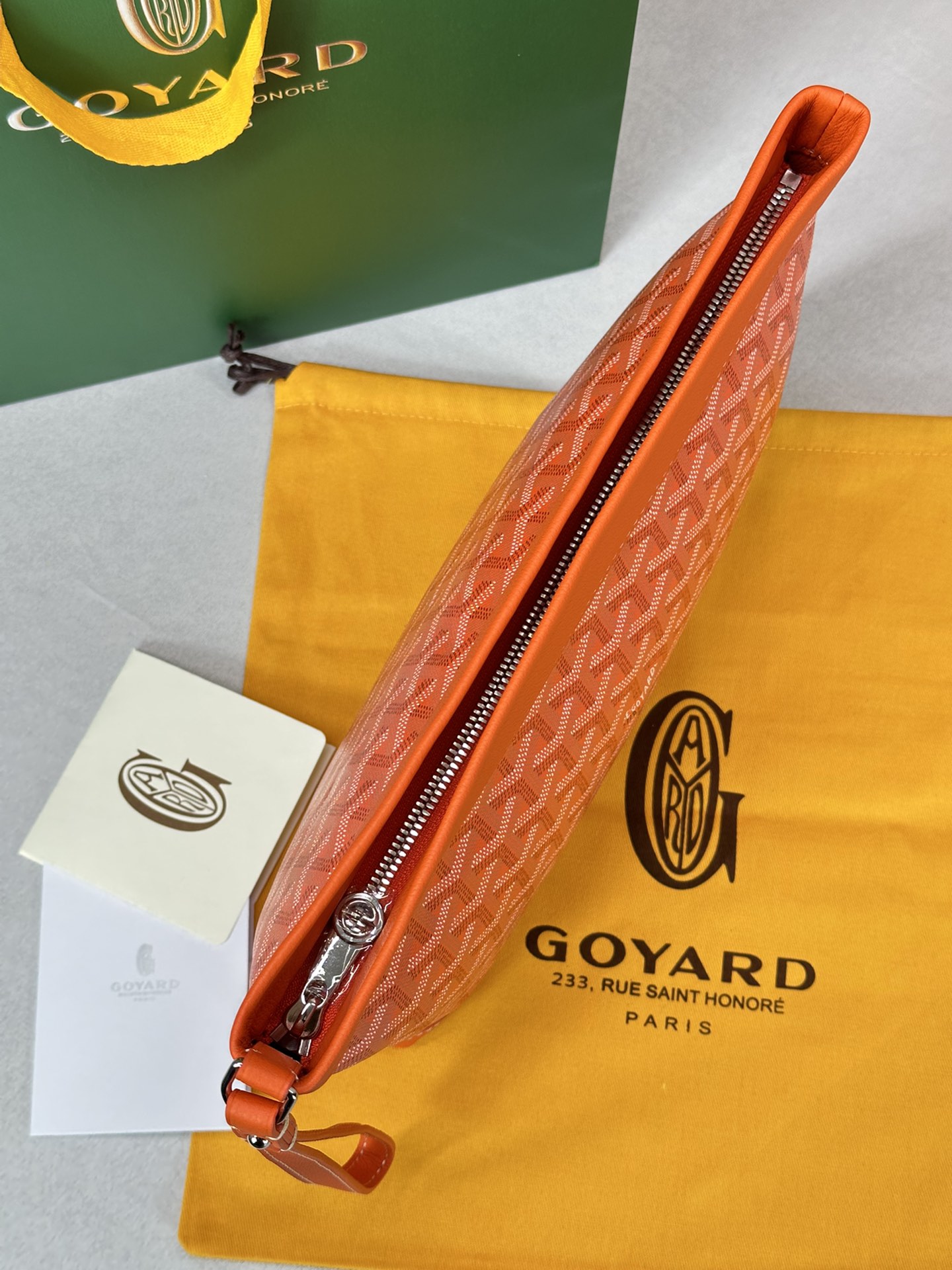 Go*ard conti handbag