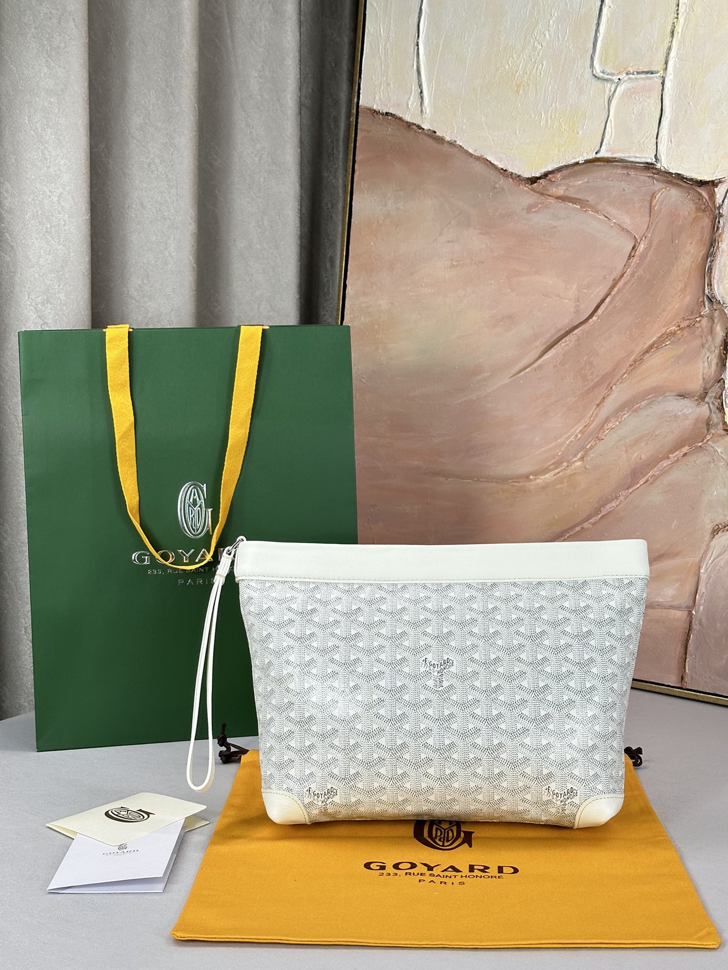 Go*ard conti handbag