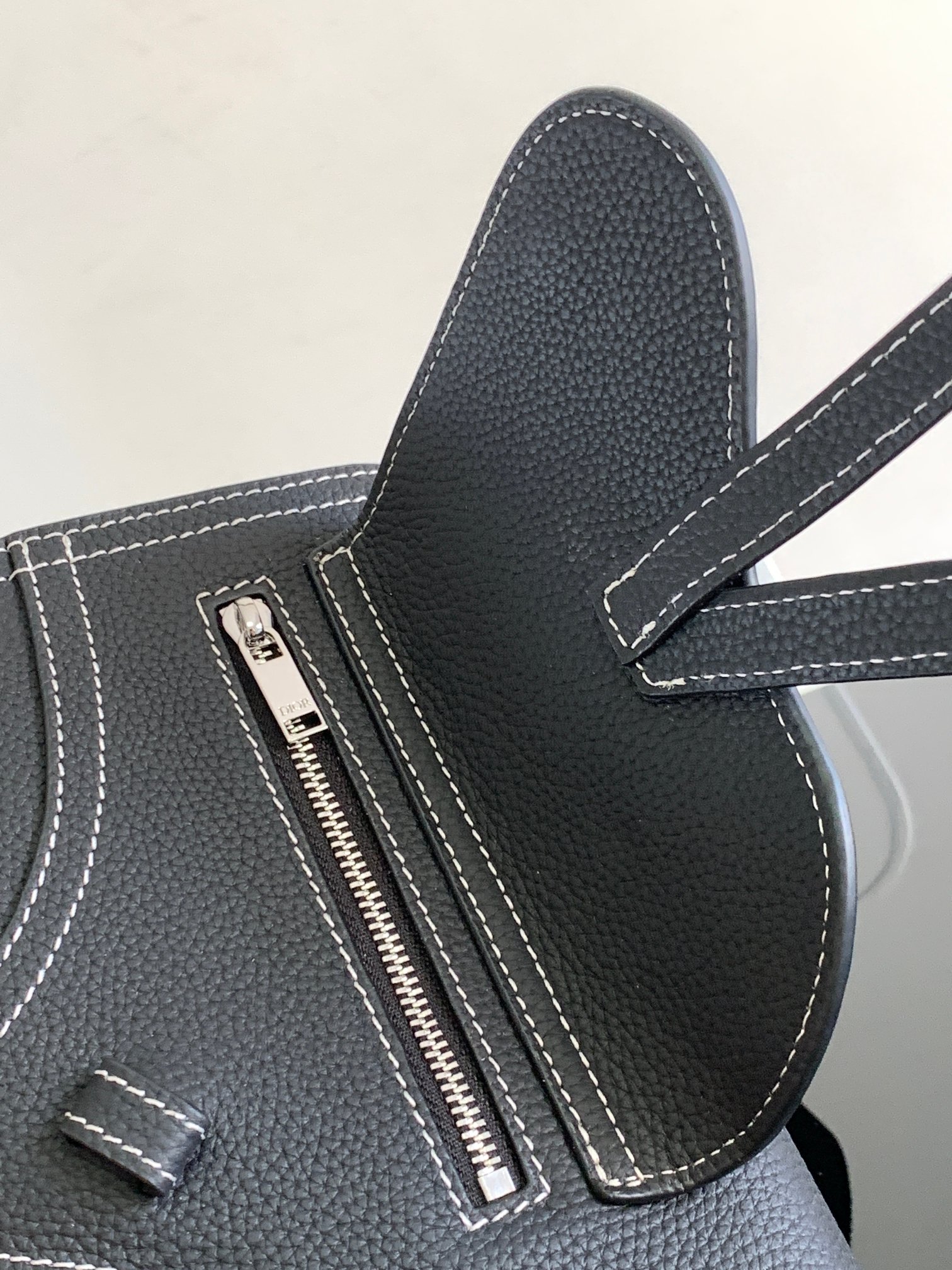 D*or saddle messenger bag