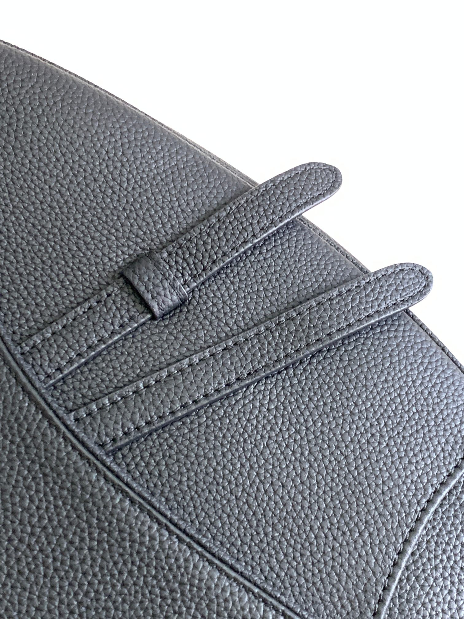 D*or saddle leather bag