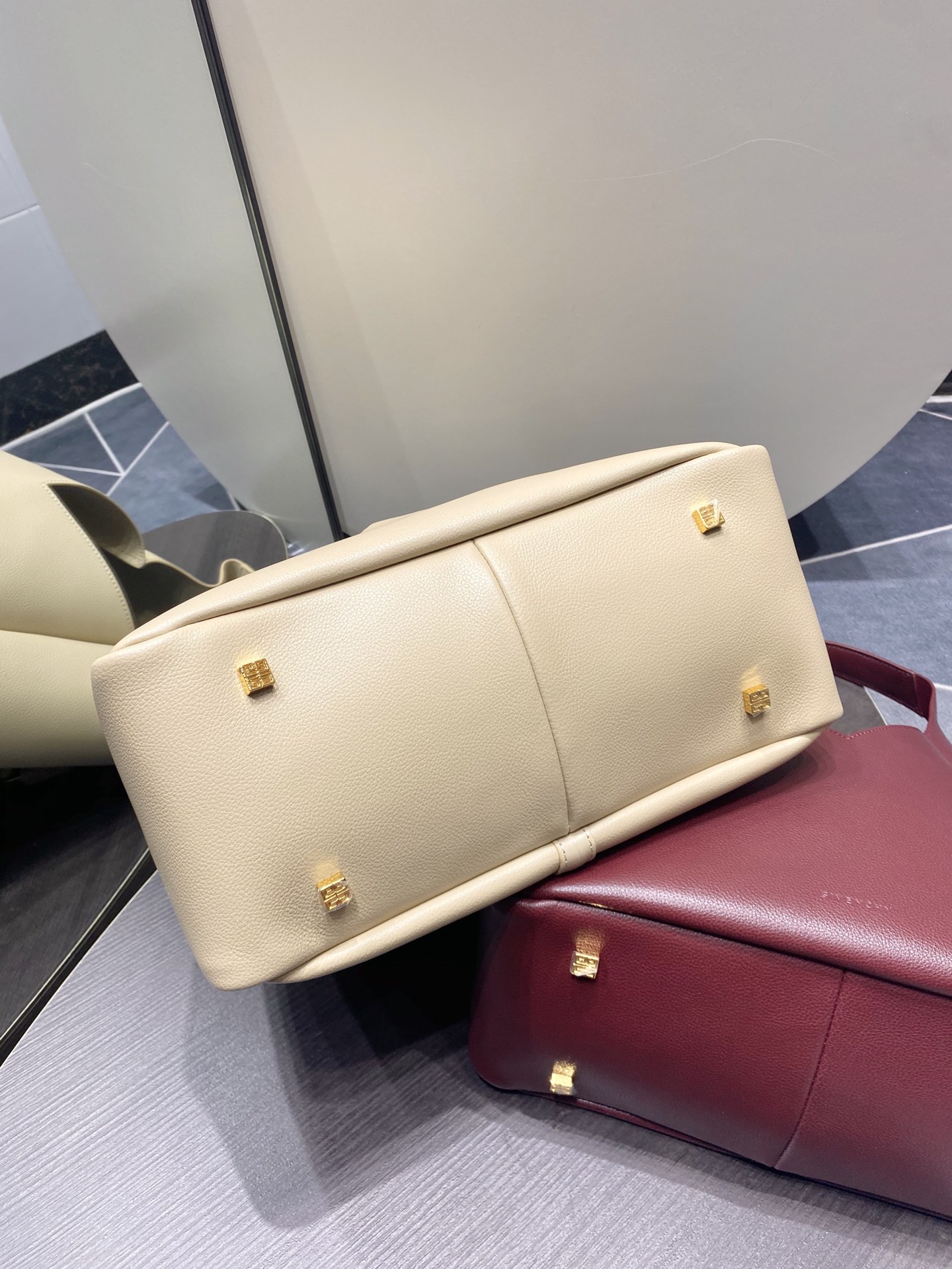 Givenchy G-Hobo  Medium
