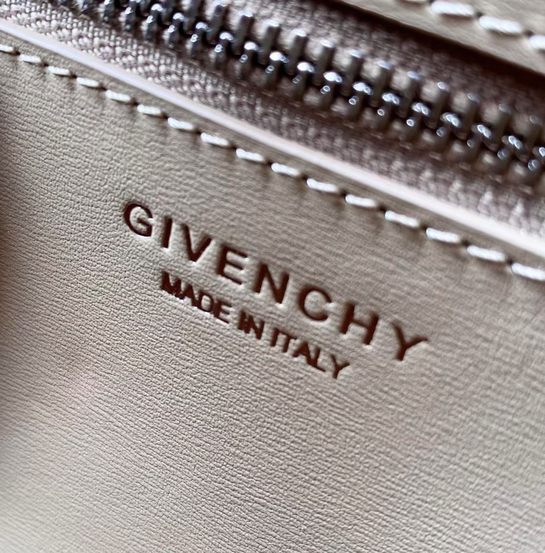Givenchy Antigona Lock Soft