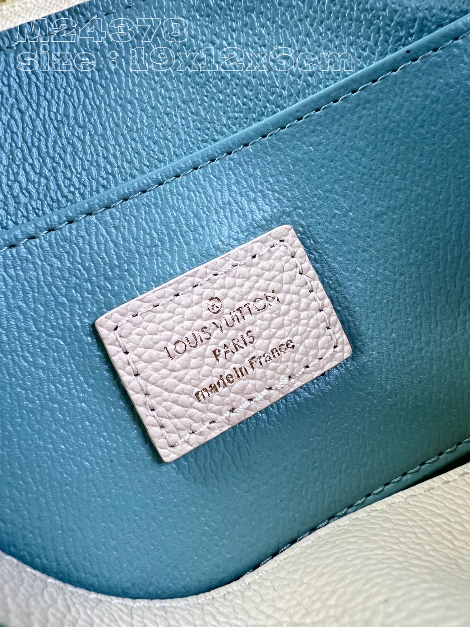 l**is V*t*n pochette cosmetique handbag