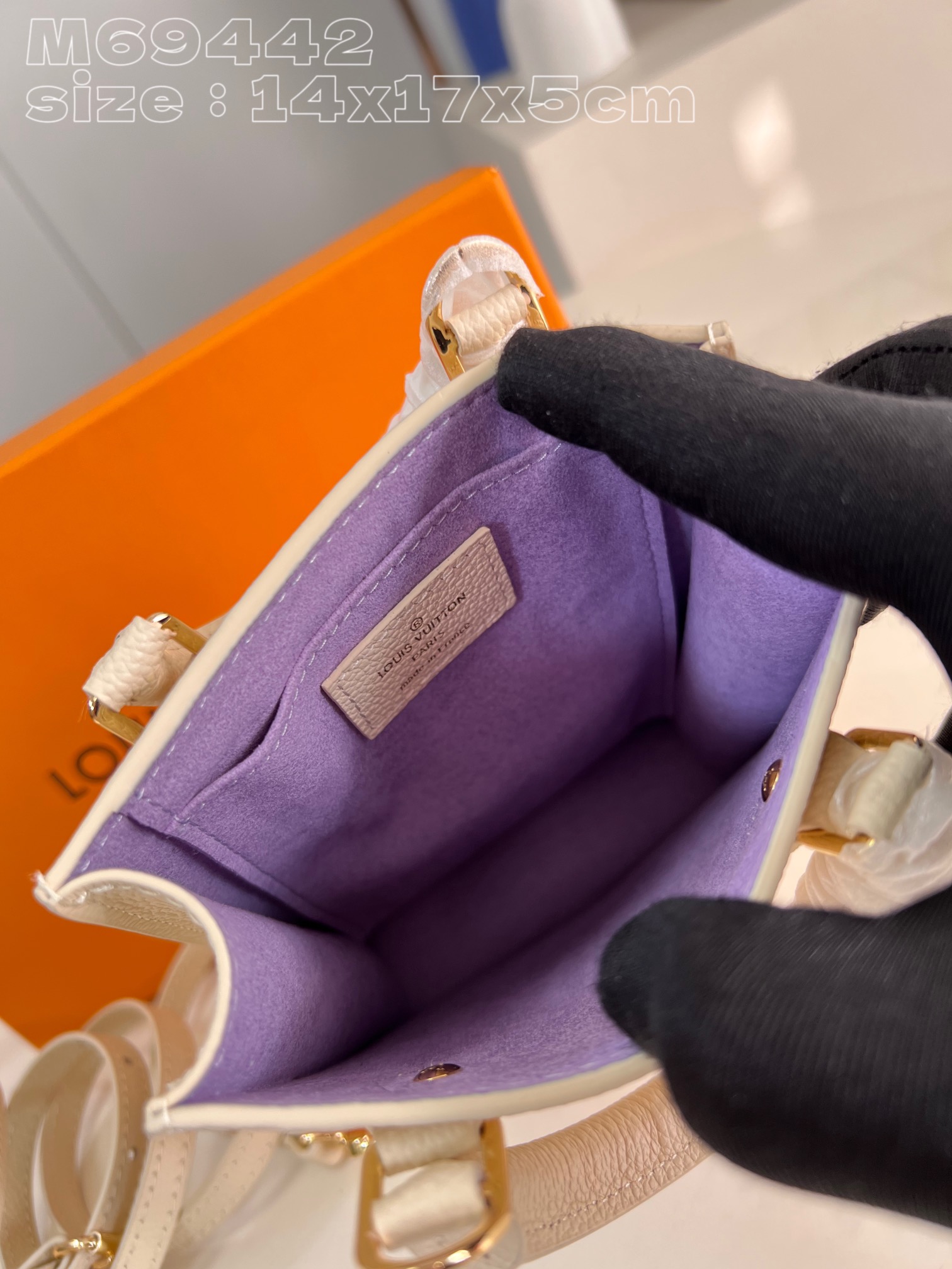 l**is V*t*n petit sac plat handbag