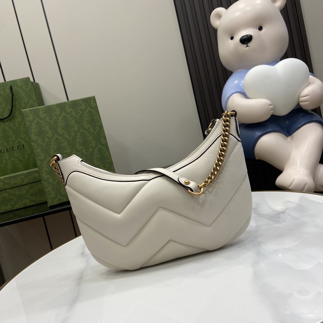 G*u*i gg marmont small shoulder bag