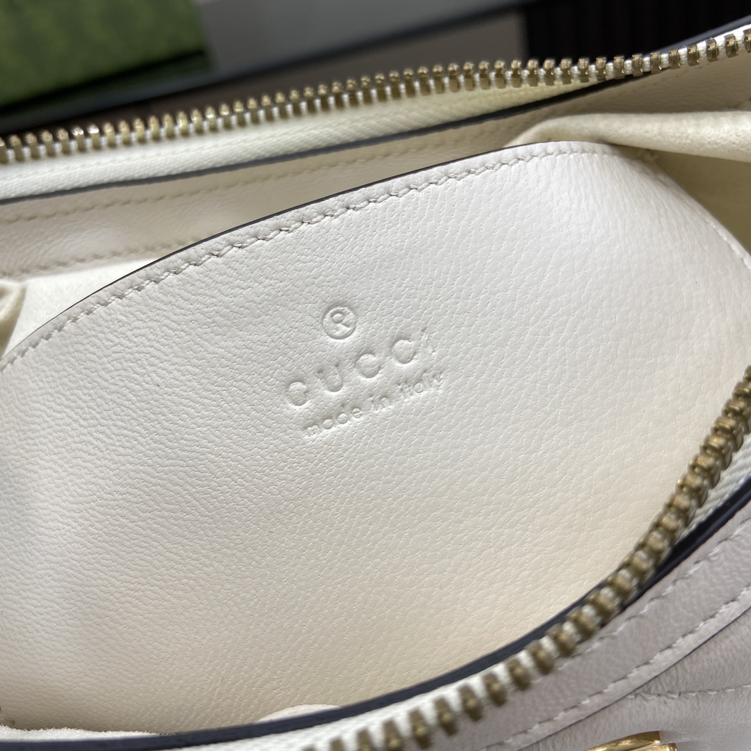 G*u*i gg marmont small shoulder bag
