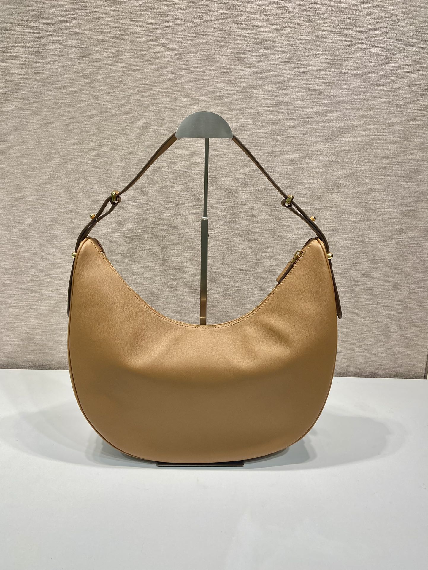 Pra*a large leather shoulder bag hobo