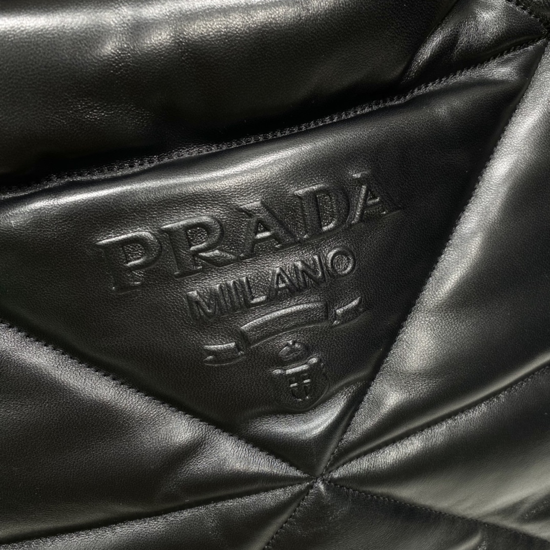 Pra*a padded nappa tote bag