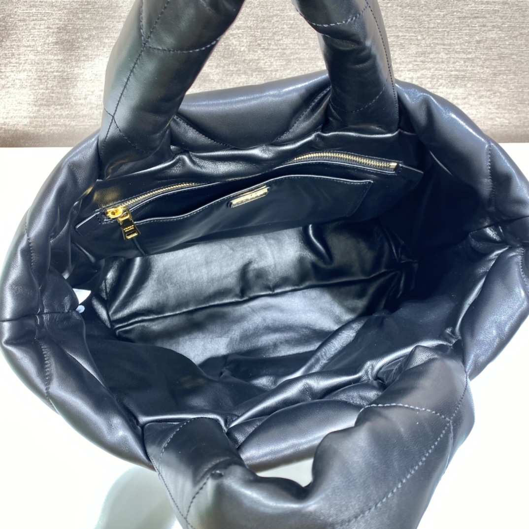 Pra*a padded nappa tote bag