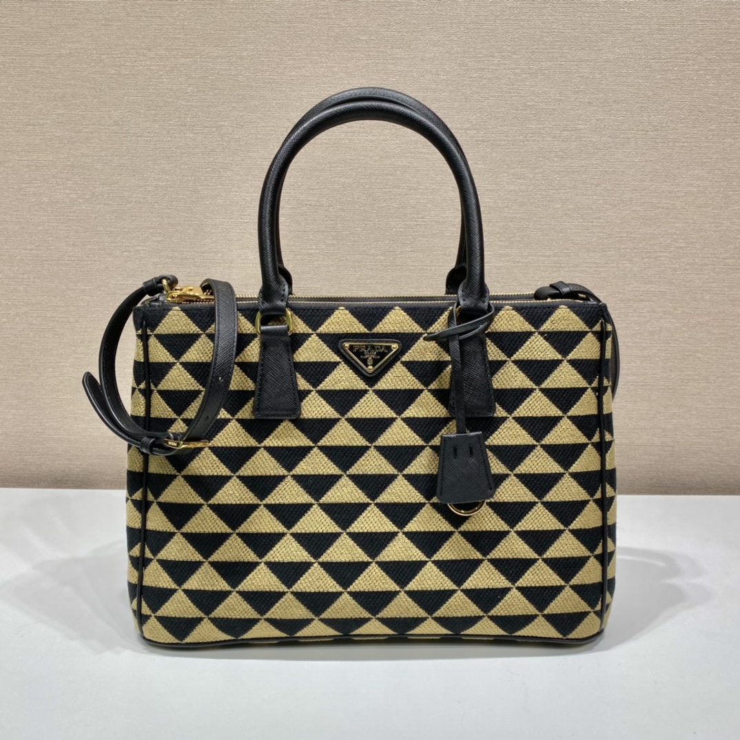 large Pra*a galleria saffiano leather bag