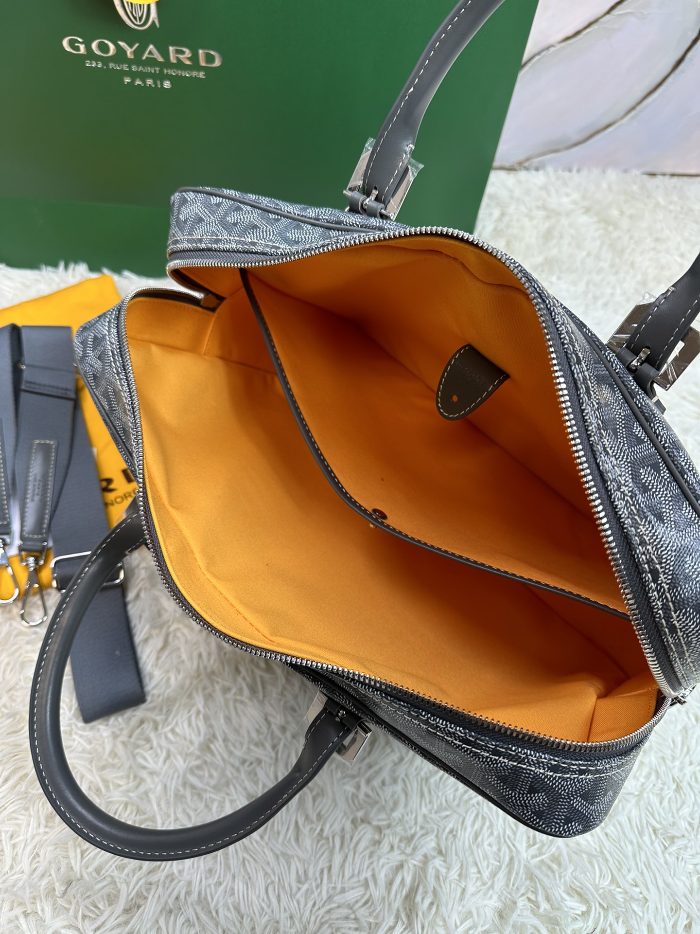 Go*ard ambassade mm document case