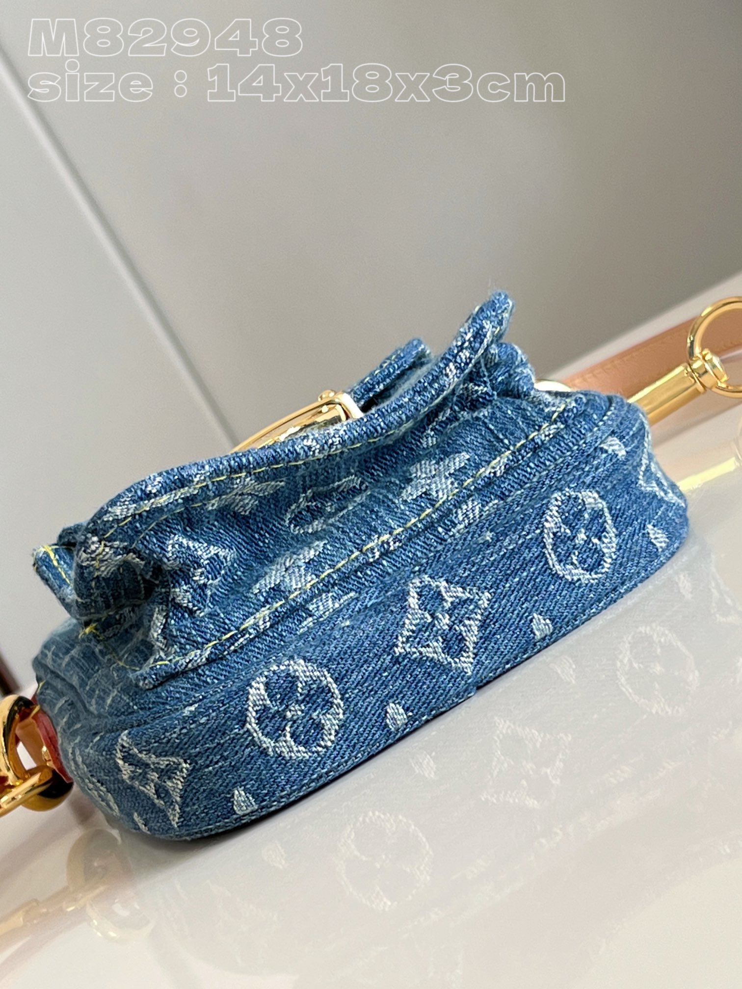 l**is V*t*n fairfax pochette monogram denim