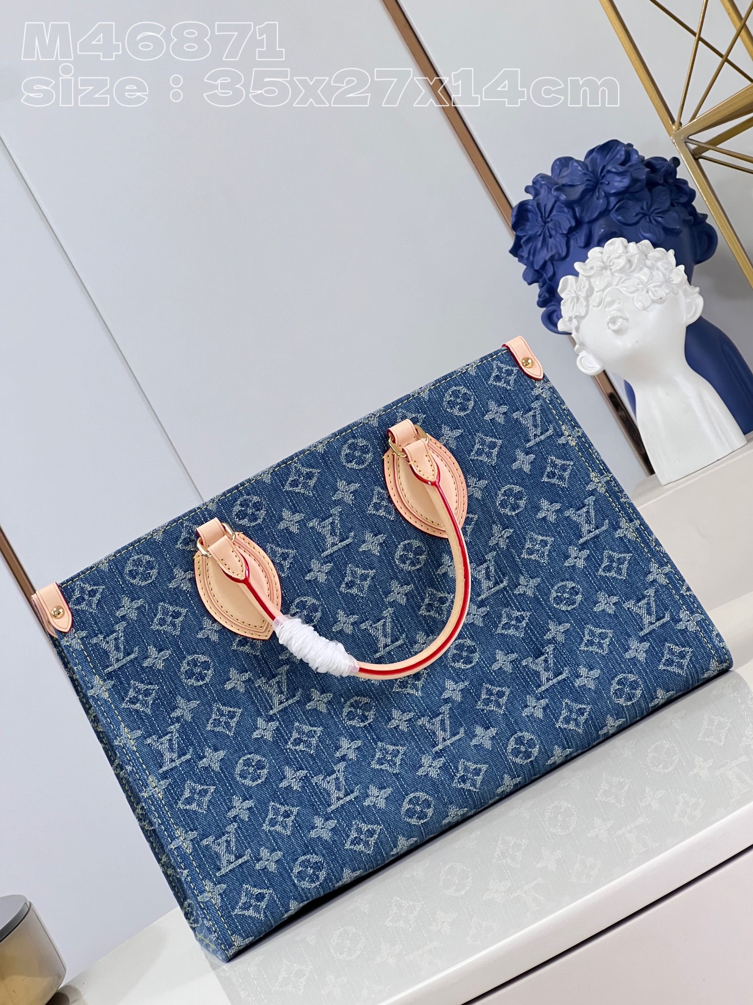 l**is V*t*n onthego mm monogram denim