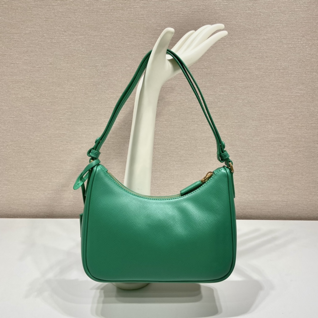 Pra*a hobo bag