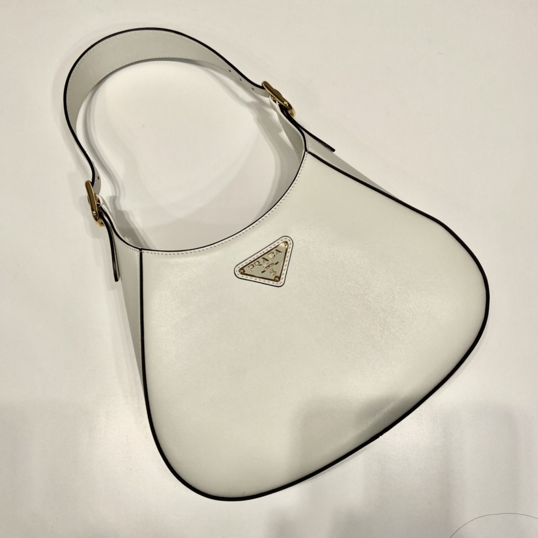 Pra*a cleo shoulder bag