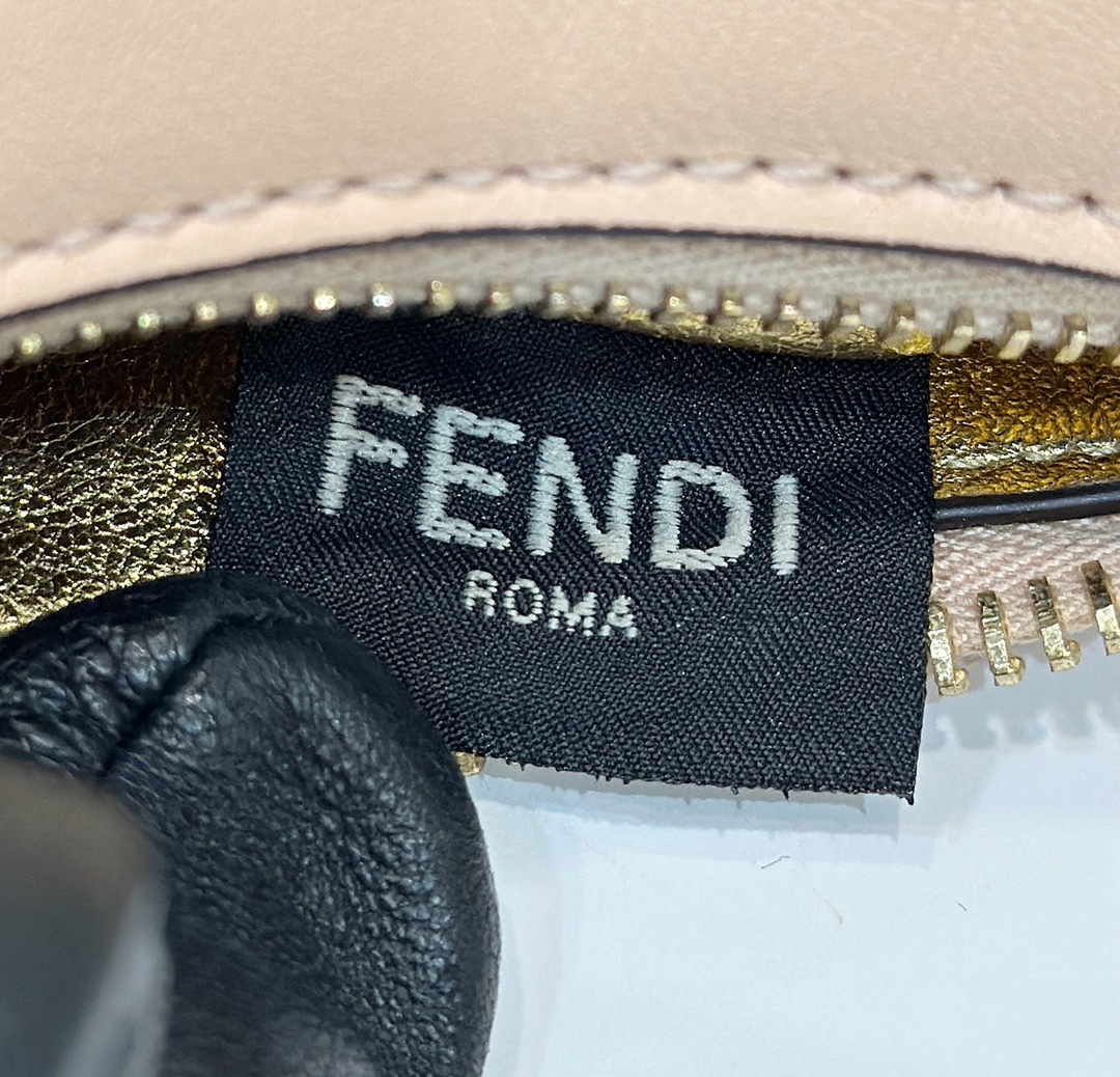 F**di graphy mini bag