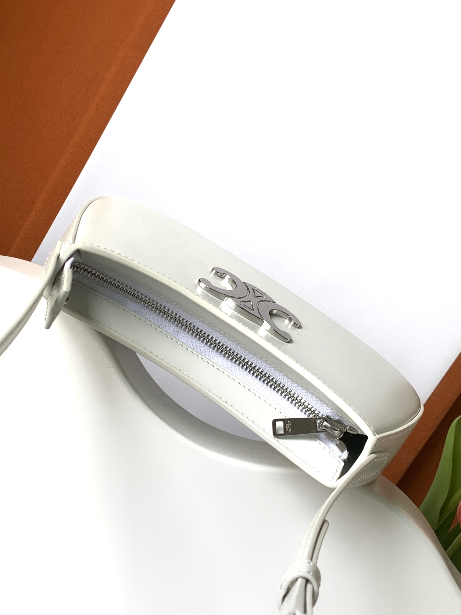 Ce**e medium tilly bag in shiny calfskin