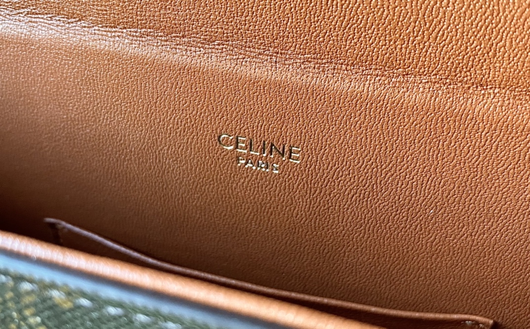 Ce**e box triomphe bag