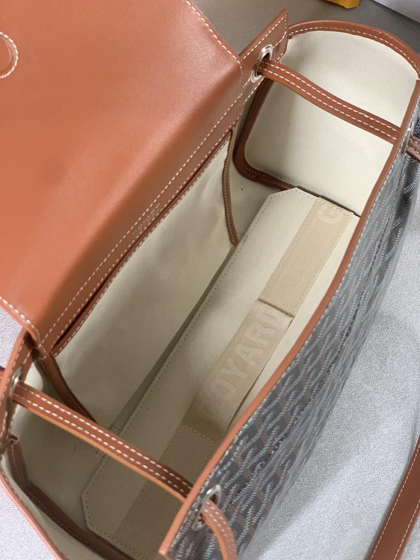 Go*ard rouette bag