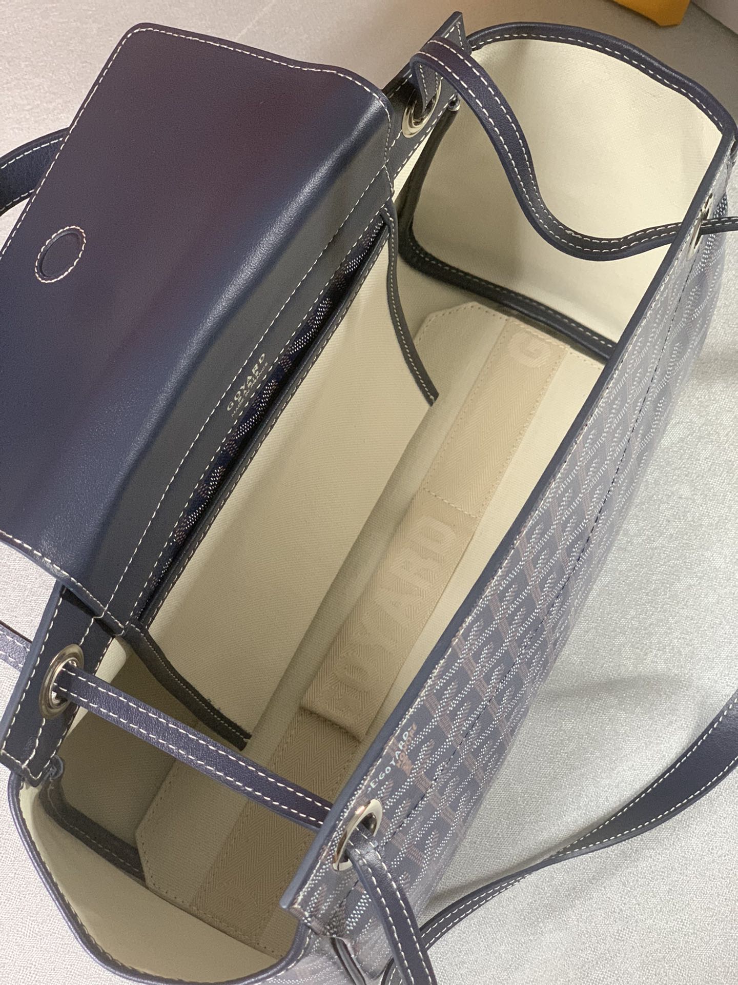 Go*ard rouette bag