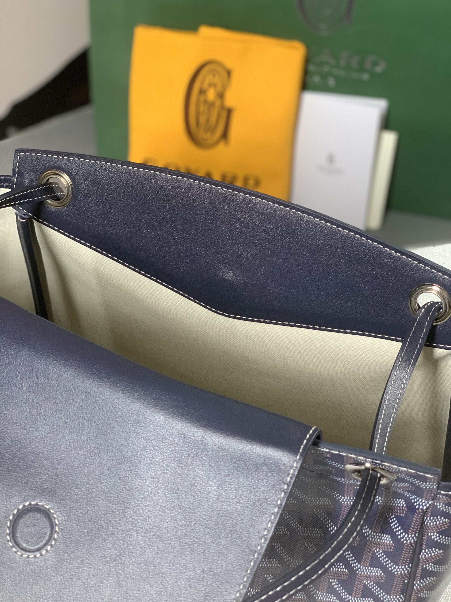 Go*ard rouette bag