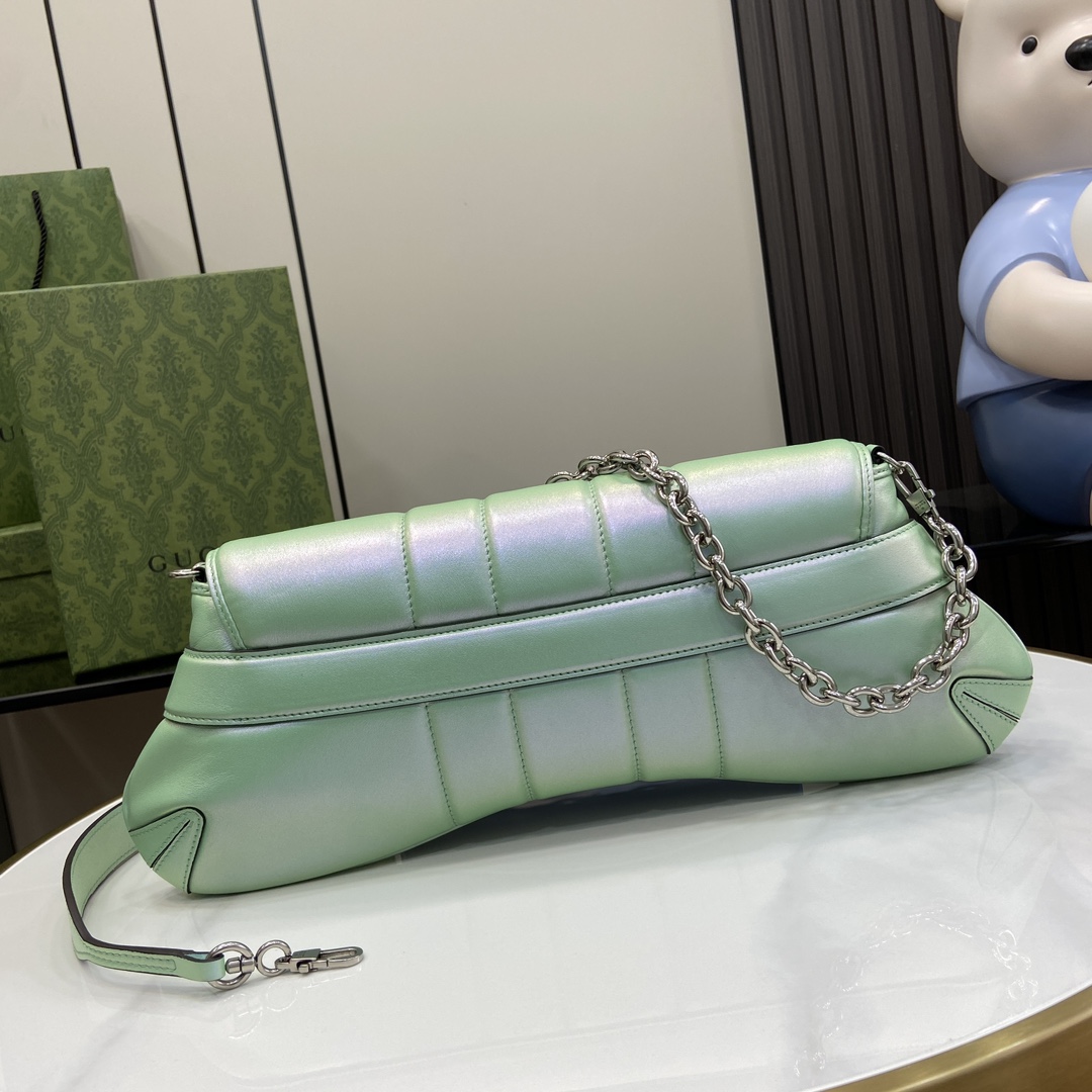 G*u*i horsebit chain medium shoulder bag