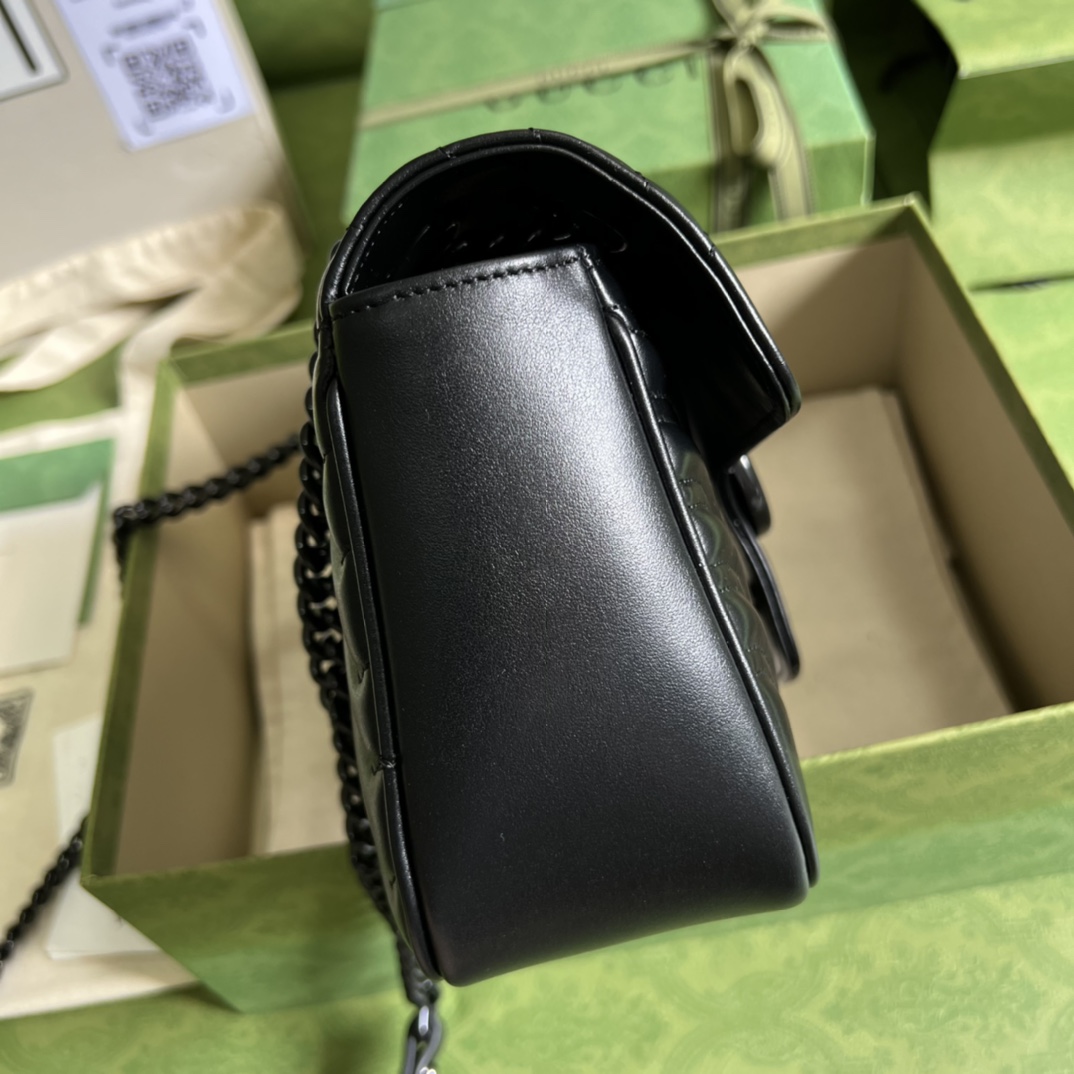 G*u*i gg marmont small shoulder bag
