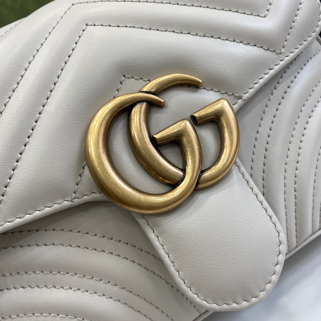 G*u*i gg marmont mini top handle bag