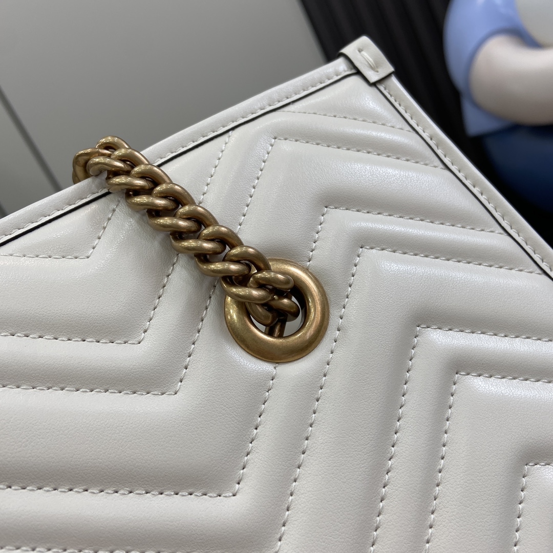 G*u*i gg marmont medium tote